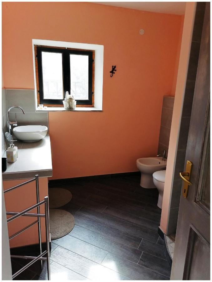 La Raccolta Apartment Scheggino Bagian luar foto